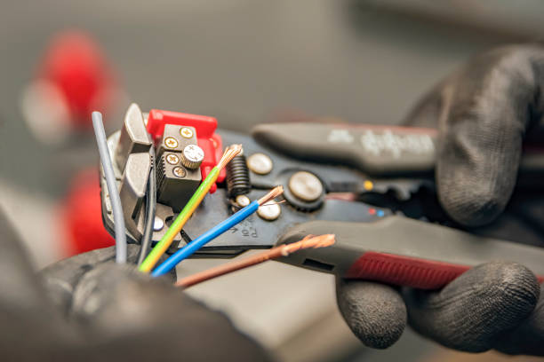Best Affordable Emergency Electrician  in Bennettsville, SC